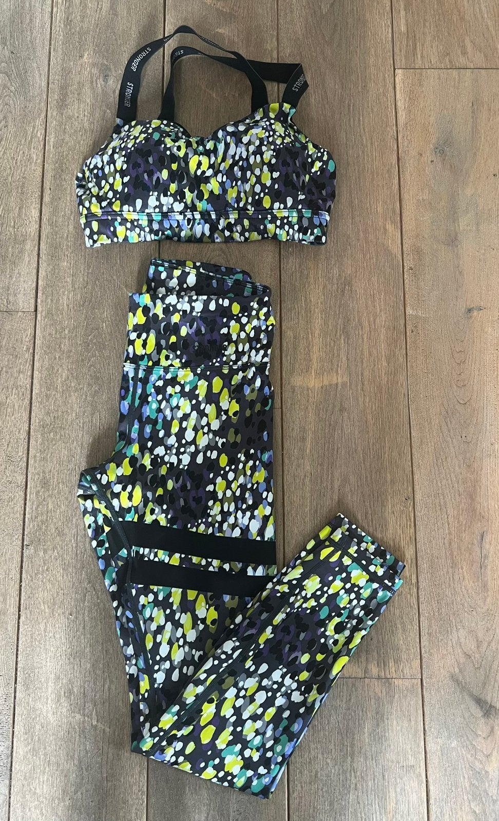 Stronger set legging en top small, Overige kleuren, Ophalen of Verzenden, Maat 36 (S), Fitness of Aerobics