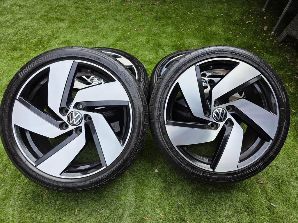 Volkswagen Golf GTD GTI velgen -- type Richmond -- 225/40R18, Auto-onderdelen, Banden en Velgen, Velg(en), Zomerbanden, 18 inch