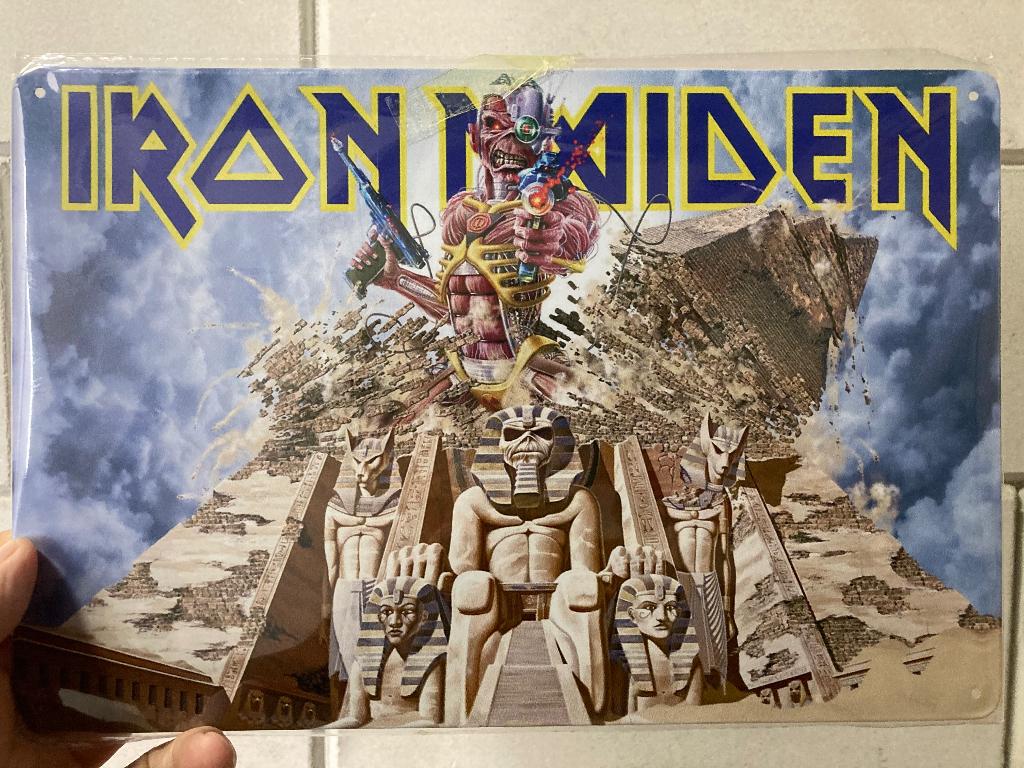 Iron maiden poster metaal, Verzamelen, Posters, Nieuw, Film en Tv, A1 t/m A3, Ophalen of Verzenden