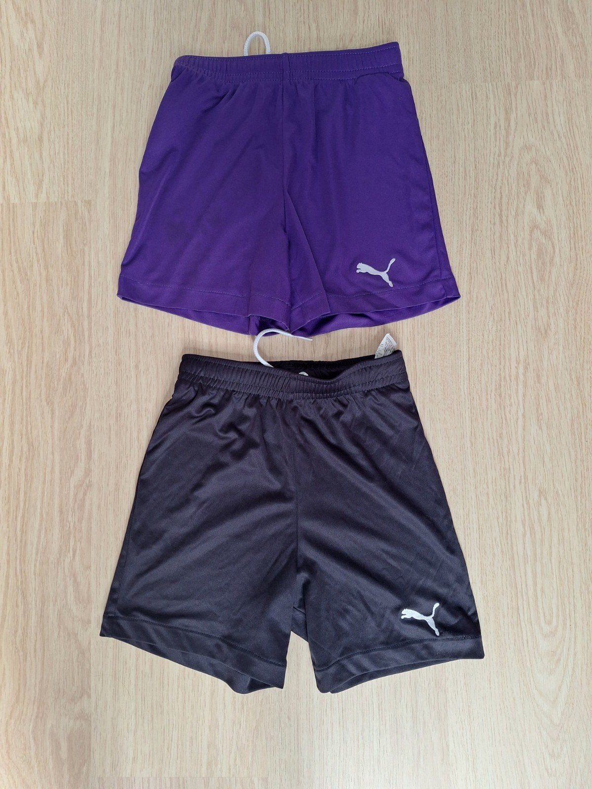 2 mooie dunne sportbroeken van Puma maat 128, Gebruikt, Puma, Sport- of Zwemkleding, Ophalen of Verzenden