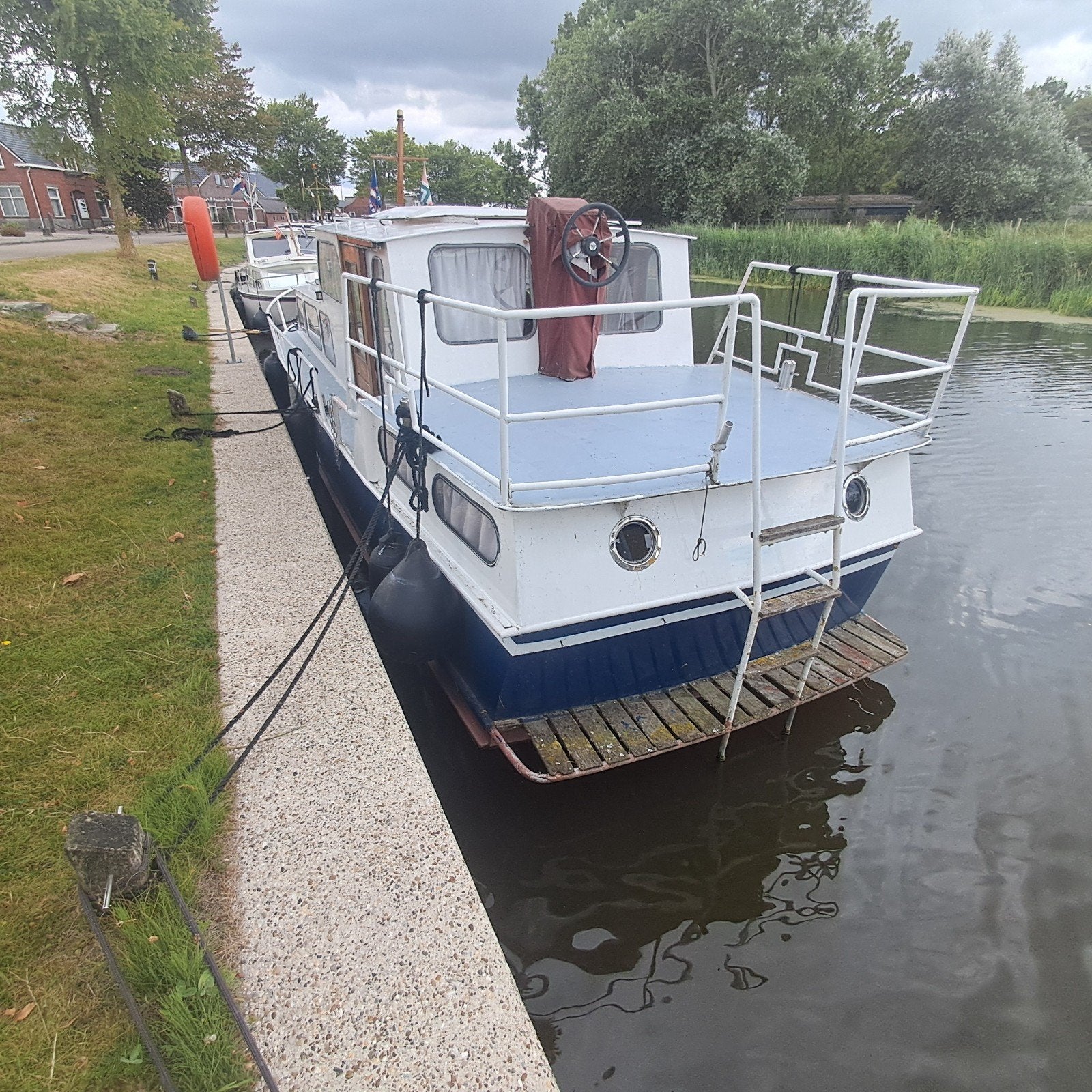 Te koop Succes kruiser met binnen en buiten besturing, Overige merken, 9 m, Gebruikt, Walstroom
