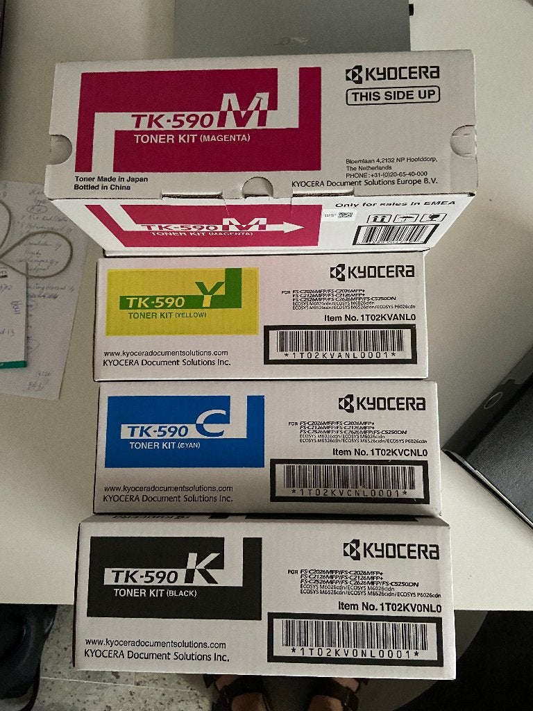 HP 304a/ CC530a en Kyocera TK 590 in ongeopende verpakking, Ophalen of Verzenden, Nieuw, Toner, HP origineel