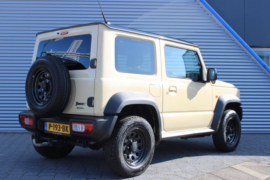 Suzuki Jimny 1.5 Stijl | 4x4 | AllGrip | 4 Persoons | Clima, Auto's, Suzuki, Gebruikt, 4 cilinders, Bruin, 4 stoelen