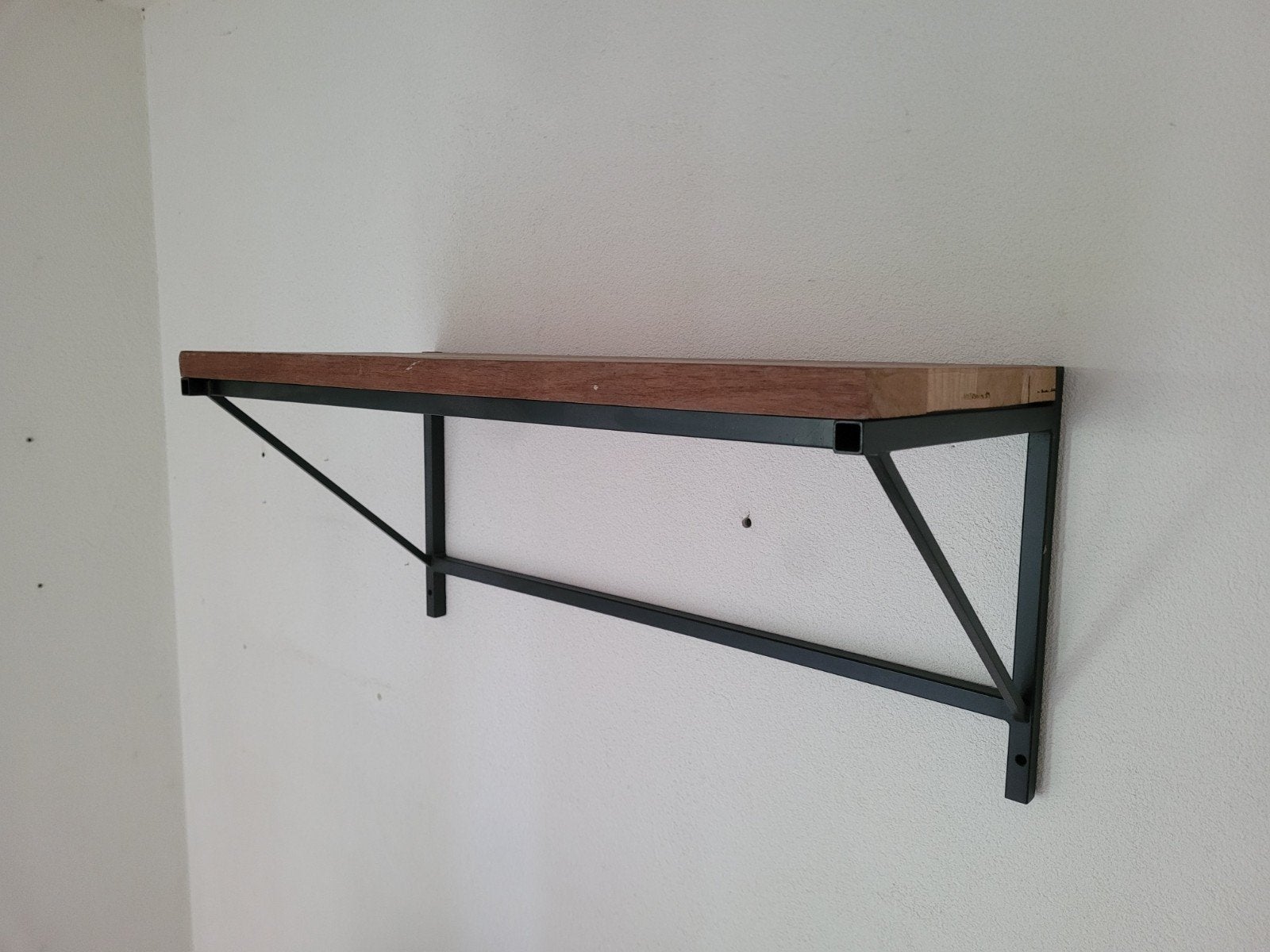 Plankdrager hout metaal in nette staat, Huis en Inrichting, Ophalen, Met plank(en), 150 tot 200 cm, Zo goed als nieuw