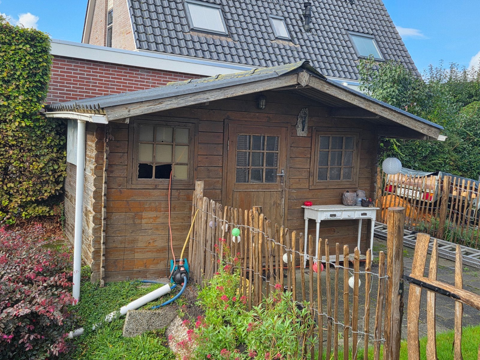Houten tuinhuis met overkapping, Tuin en Terras, Ophalen, Tuinhuis, 250 tot 500 cm, 2 ramen