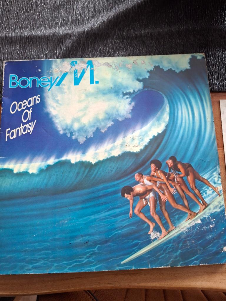 Boney M. - Oceans of Fantasy LP met poster (Gebruikt), Cd's en Dvd's, Gebruikt, Inclusief poster, Ophalen of Verzenden, 1970 - 1979
