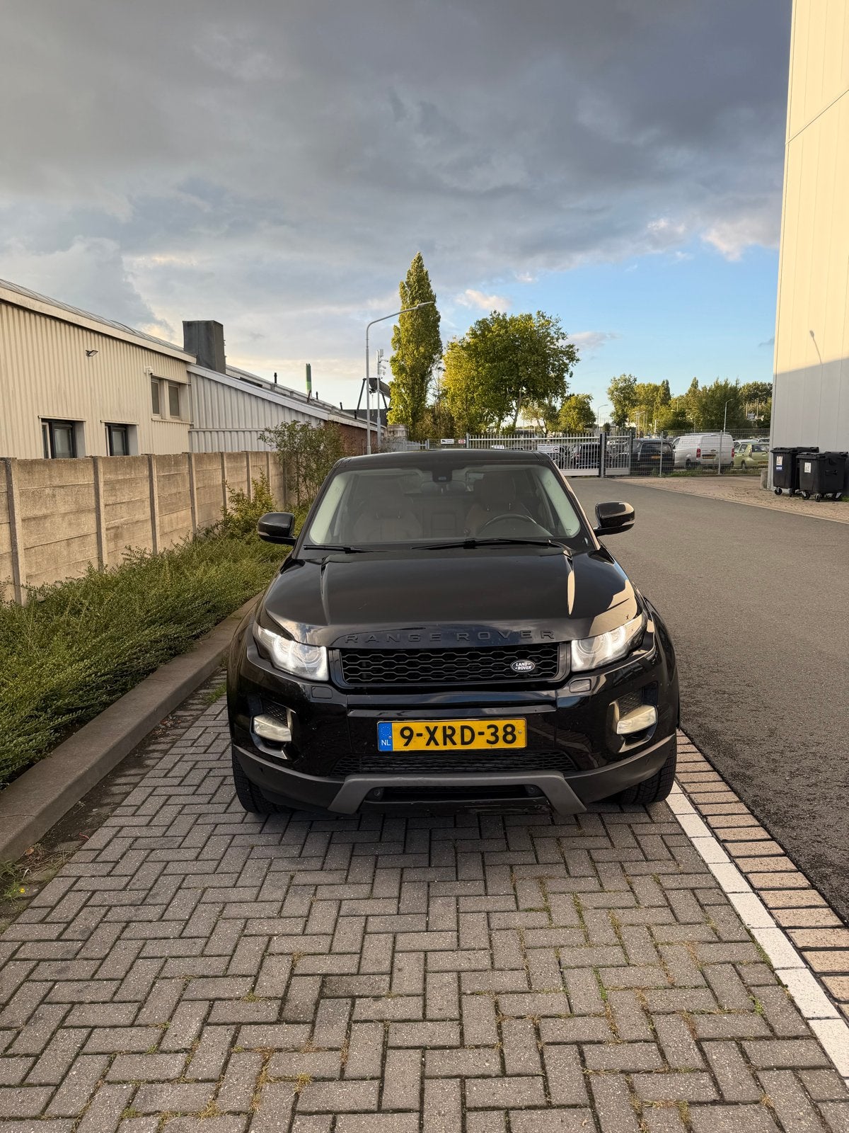 Land Rover Range Rover Evoque 2.2 SD4 190pk 4WD 2013 Zwart, Auto's, Automaat, 15 km/l, 1800 kg, 1650 kg