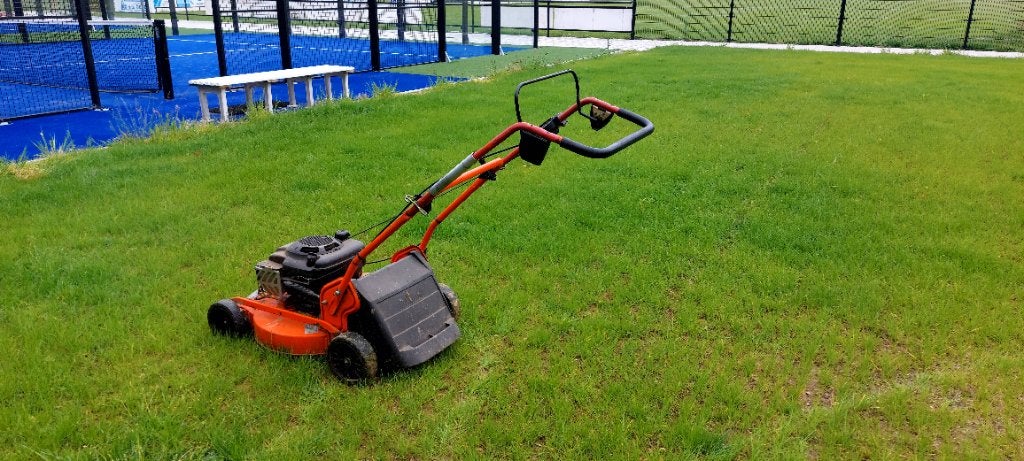 Grasmaaier, Ophalen, Cirkelmaaier, Gebruikt, Benzine-grasmaaier