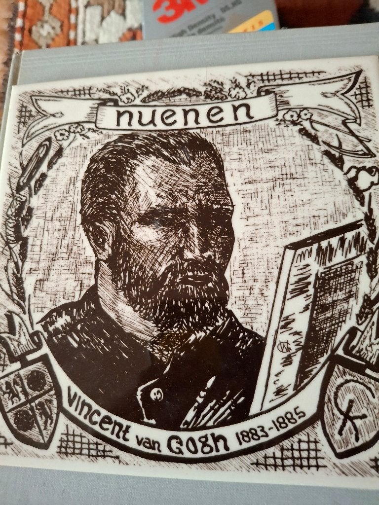 Tegel Vincent van gogh Nuenen, Ophalen of Verzenden, 1980 tot heden, Noord-Brabant