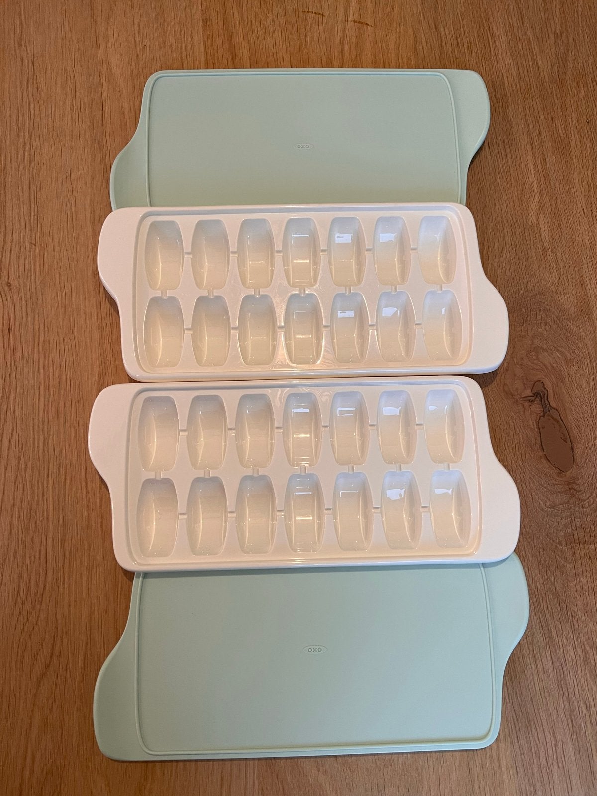 Oxo Tot babyvoeding diepvriesbakjes - 14x 22ml, Ophalen of Verzenden, Zo goed als nieuw, Bewaarbakje, Overige merken