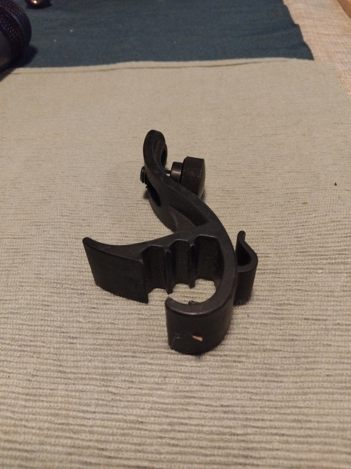 Drum microfoon klem voor Sennheiser E 504 en 604, Gebruikt, Ger@dynamite-pa.nl, Ophalen of Verzenden, Sennheiser