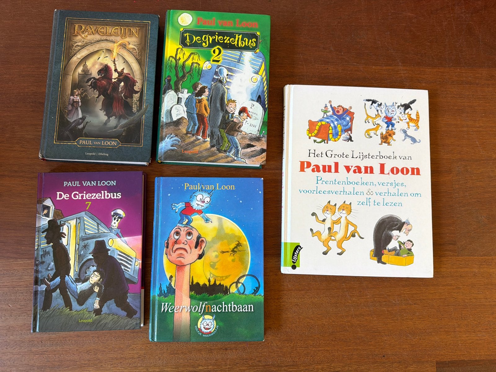 Paul van Loon boeken: Ravelijn, Griezelbus, Weerwolfnachtbaa, Boeken, Ophalen of Verzenden, Gelezen, Fictie algemeen