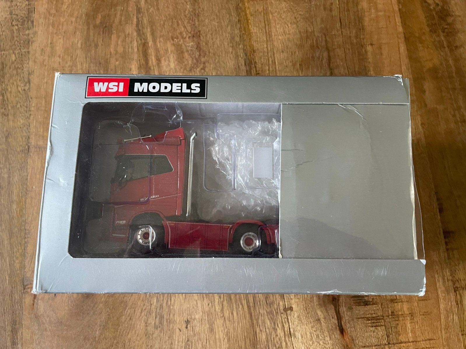 WSI Volvo FH4 Klijn losse trekker, Ophalen of Verzenden, Zo goed als nieuw, Bus of Vrachtwagen, Wsi