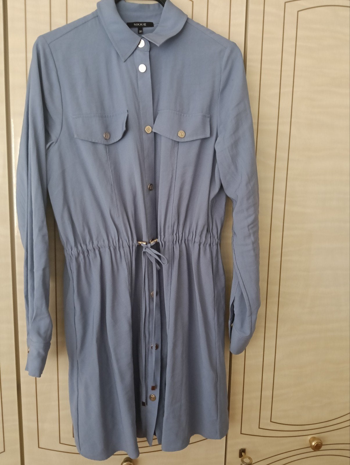 Nikkie spijkerjurk met ceintuur, Kleding | Dames, Maat 38/40 (M), Blauw, Ophalen of Verzenden, Zo goed als nieuw