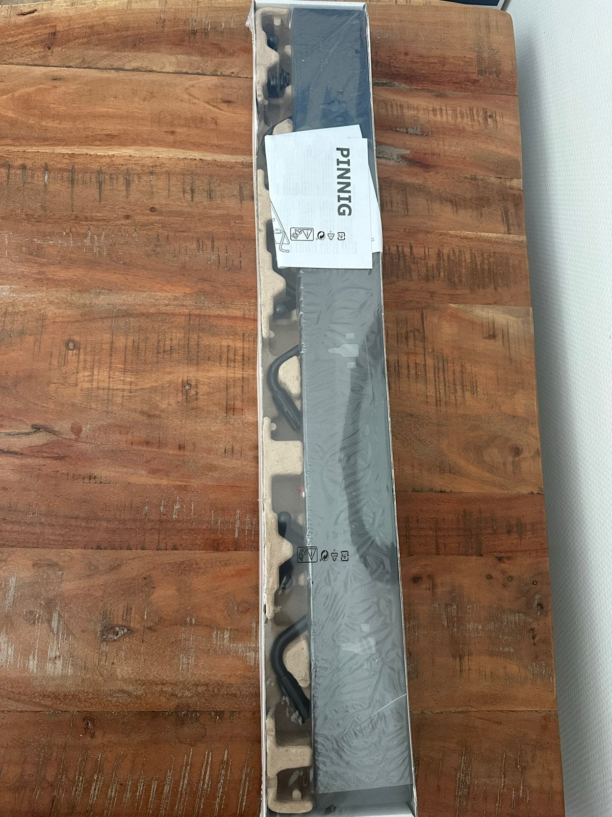 2x IKEA PINNIG kapstok met 3 haken, zwart - Nieuw in doos, Huis en Inrichting, Nieuw, Minder dan 100 cm, Metaal, Ophalen