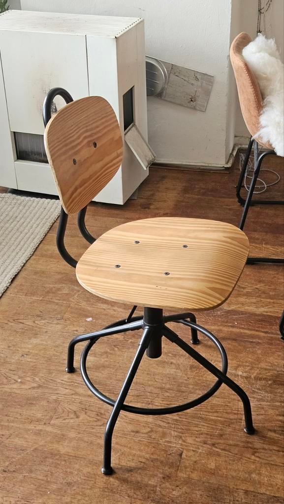 KULLABERG Swivel chair, pine/black, Ophalen of Verzenden, Zwart, Eén