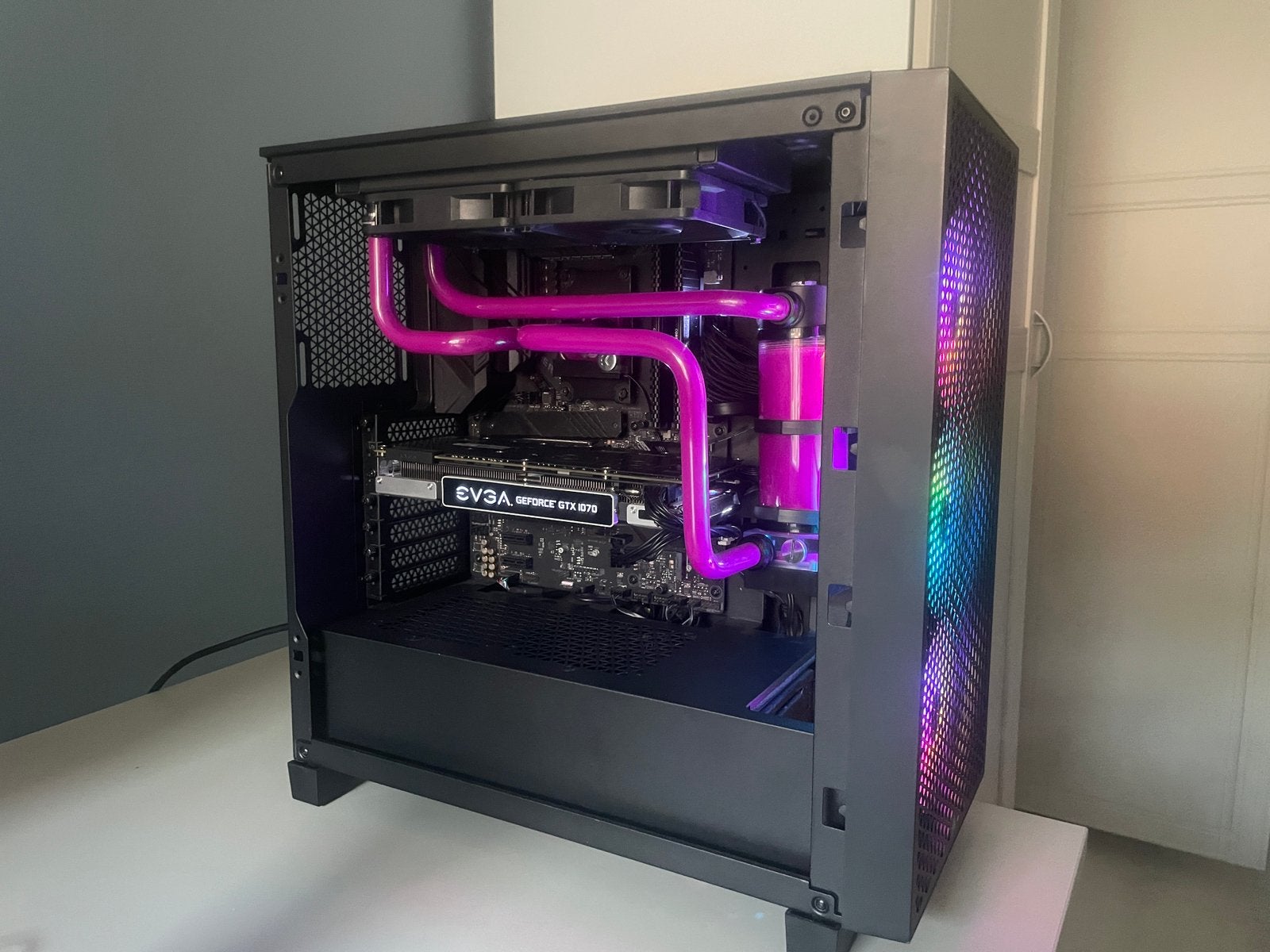 Game PC custom waterkoeling - Ryzen 7 3800X - SSD - EVGA1070, Computers en Software, Desktop Pc's, Gebruikt, 4 Ghz of meer, SSD