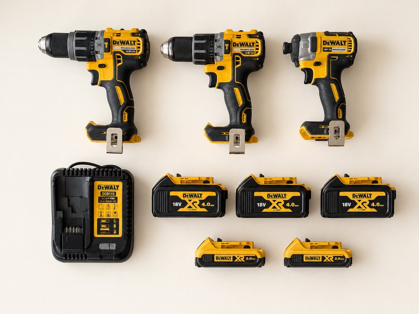 Dewalt 18V XR set | boor/slag machine | 5X accu, Ophalen of Verzenden, Gebruikt, Boormachine