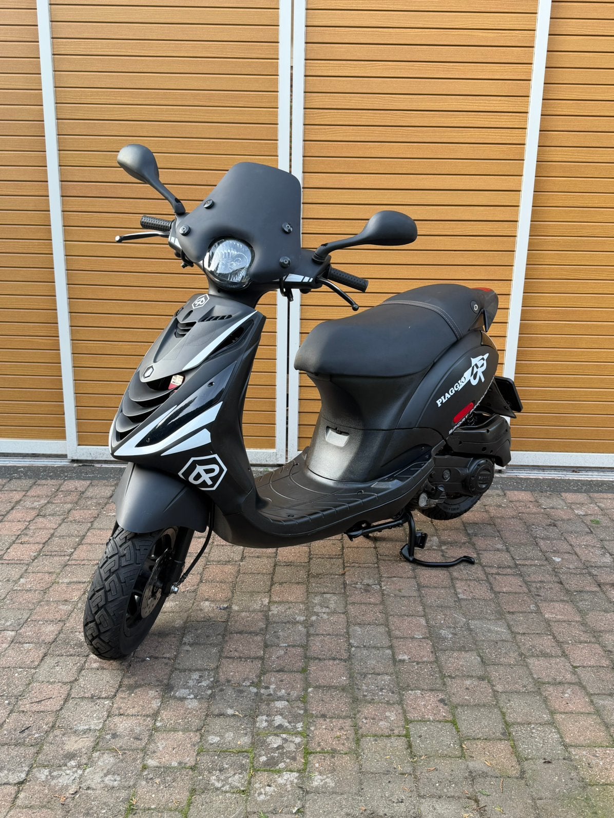 Piaggio Zip iGet 2021 | 8.100 km | Mat Zwart Nieuwstaat!, Ophalen, Maximaal 45 km/u, Zip, Zo goed als nieuw