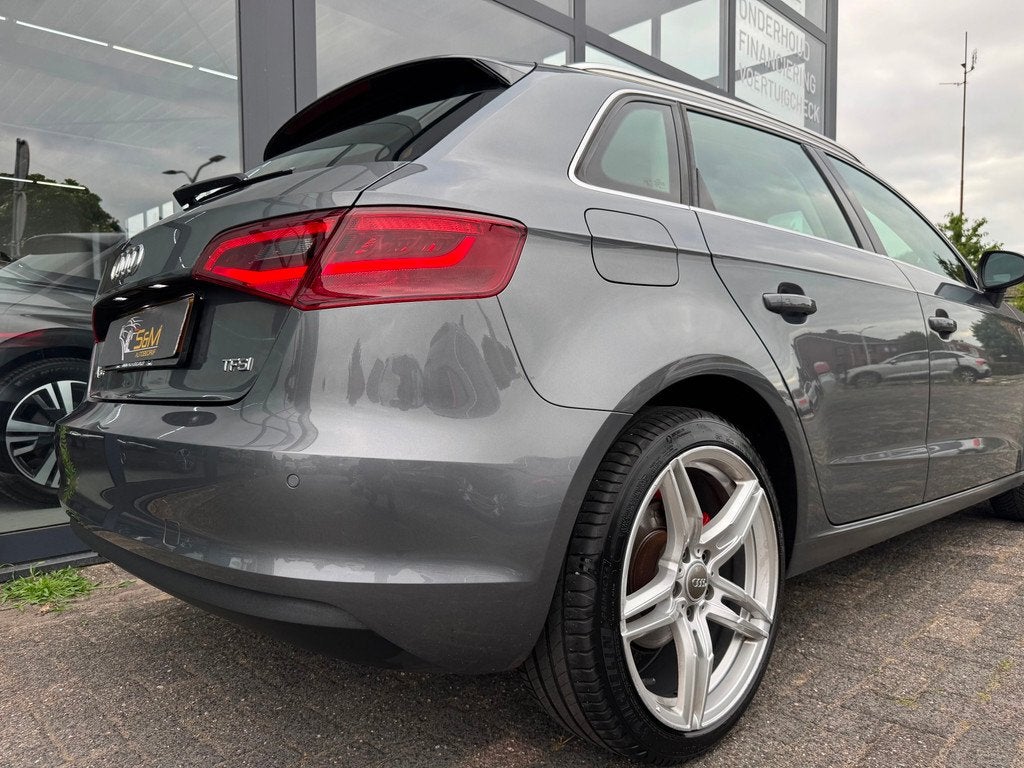 Audi A3 Sportback 1.2 TFSI Ambition Sport Edition, Voorwielaandrijving, Gebruikt, Euro 6, 4 cilinders