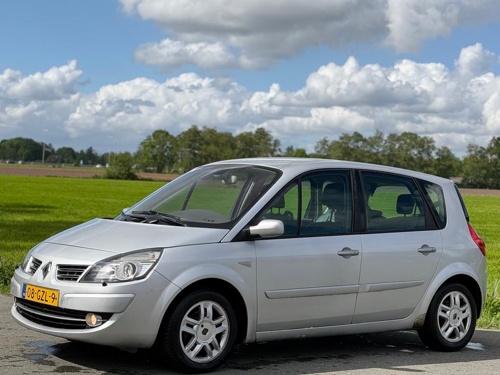 Renault Scénic 1.5 dCi Tech Line | Nap | Clima | Navi | 1e, Auto's, Voorwielaandrijving, Gebruikt, 1340 kg, 4 cilinders