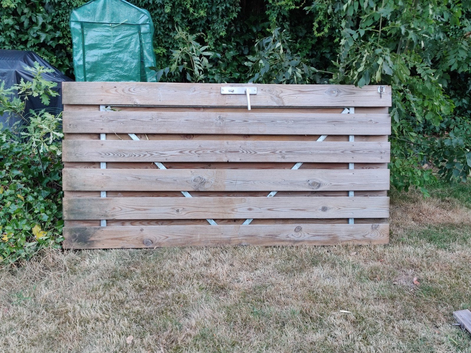 Houten schuttingdeel met metalen versteviging, Ophalen, Gebruikt, 100 tot 150 cm, 150 tot 200 cm