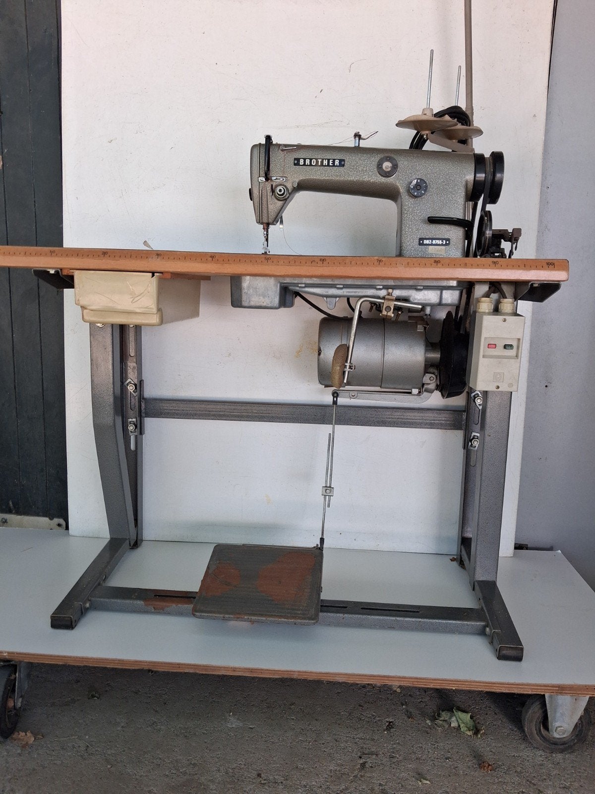Professionele stoffeerders naaimachine - ook voor leer, Hobby en Vrije tijd, Ophalen