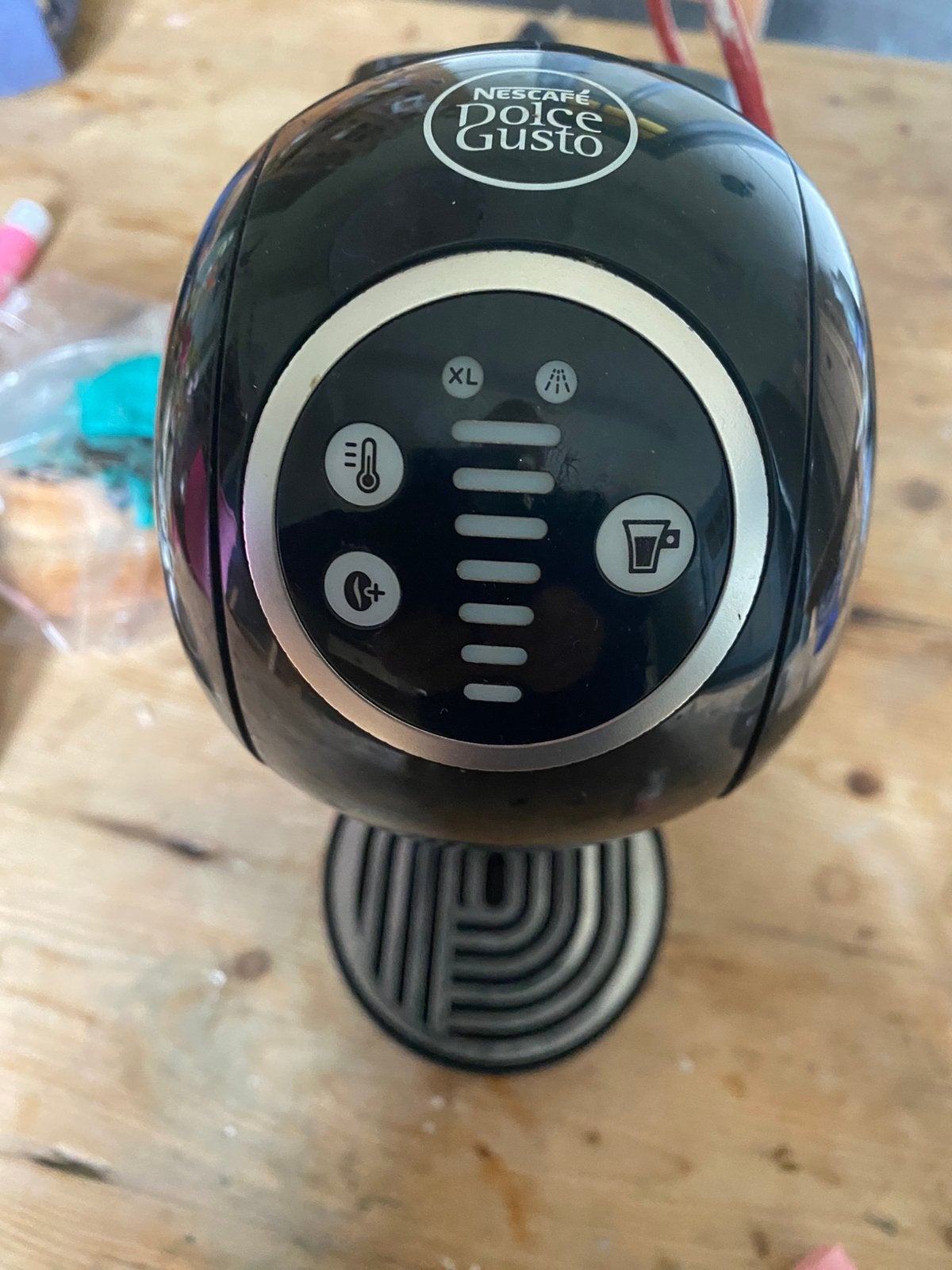 Dolce gusto in gebruikte staat maar doet het bog prima, Witgoed en Apparatuur, 1 kopje, Ophalen of Verzenden, Gebruikt, Koffiemachine