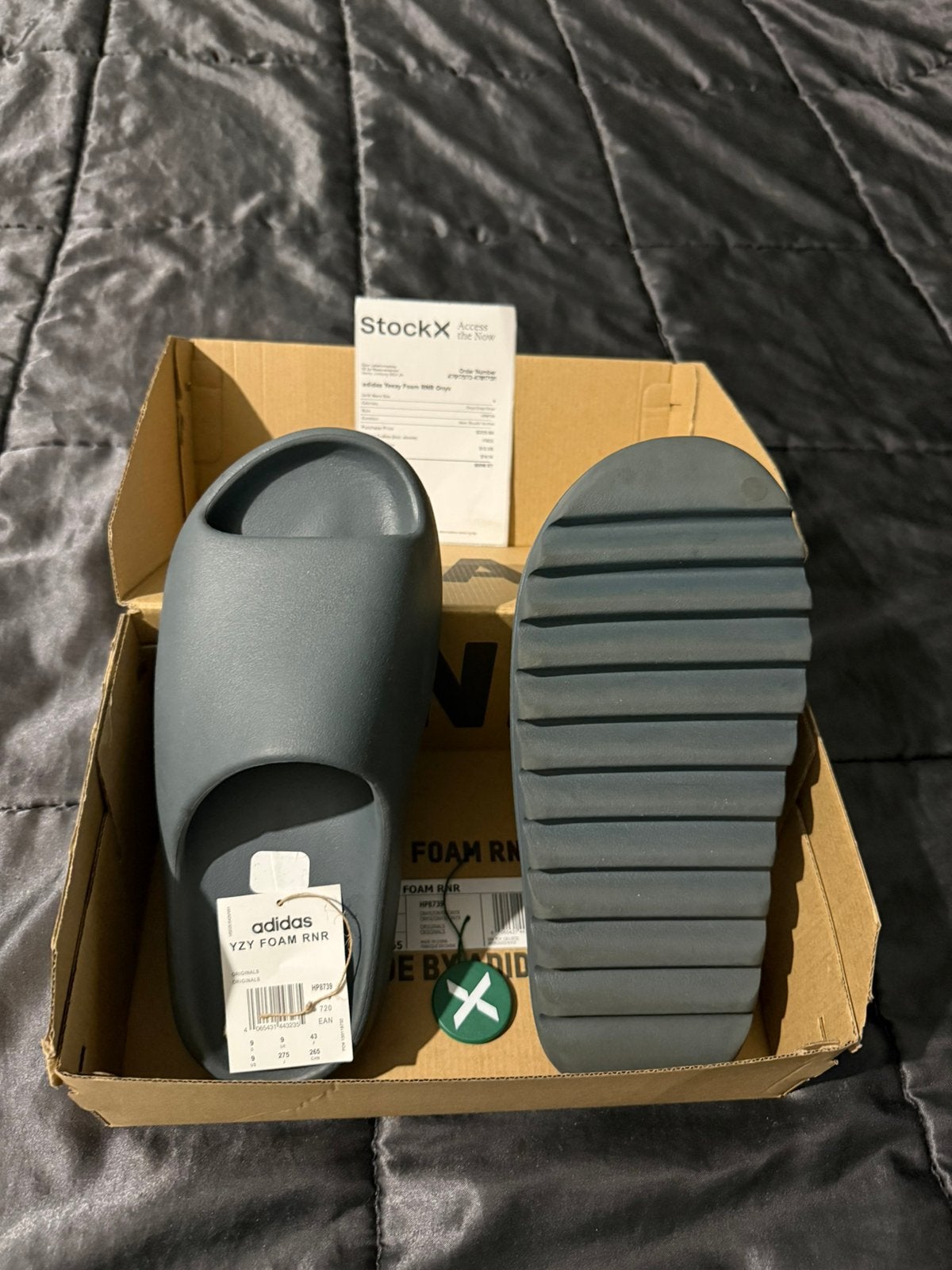 Yeezy Slide NIEUW ORIGINEEL MAAT 43, Slippers, Blauw, Nieuw, Ophalen of Verzenden
