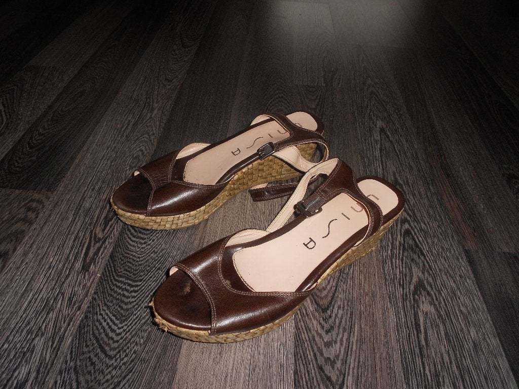 Damesschoenen/laarzen maat 40, moschino, boss, unisa, invito, Ophalen of Verzenden, Zo goed als nieuw, Overige kleuren