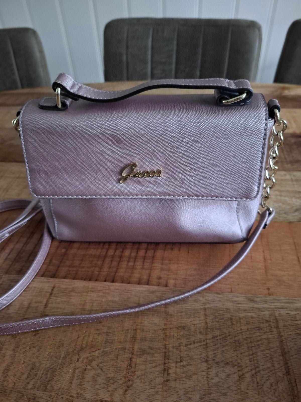 guess schoudertasje tas rose, Ophalen of Verzenden, Zo goed als nieuw, Roze, Schoudertasje