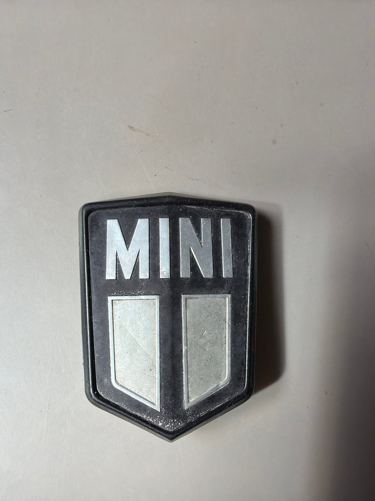 Mini embleem logo badge, Ophalen of Verzenden, Gebruikt