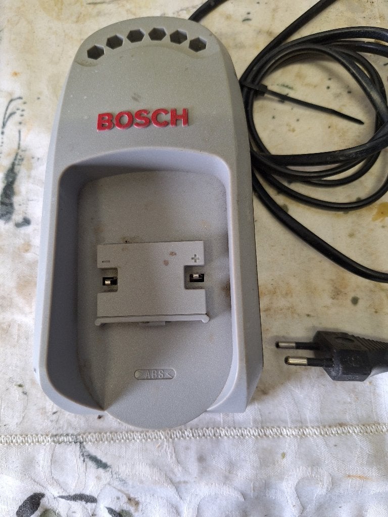Bosch Oplader 2607225161 voor o.a. PSR300LI Schroefmachine, Ophalen of Verzenden, Gebruikt, Boor- en Schroefmachine
