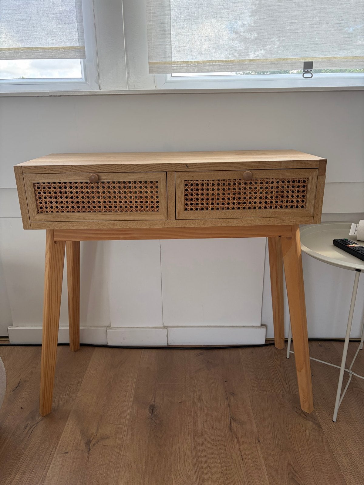 Houten tafel met rotan lades, Ophalen, 50 tot 100 cm, Zo goed als nieuw, Overige houtsoorten
