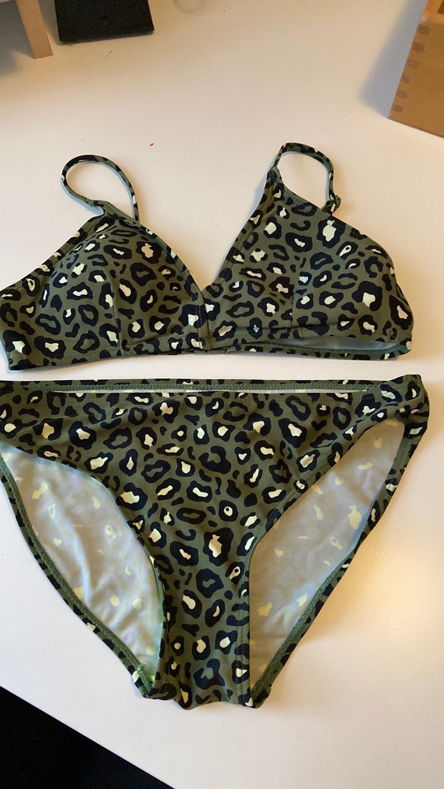 Toffe bikini - 164/170, Ophalen of Verzenden, Zo goed als nieuw, Meisje, Sport- of Zwemkleding