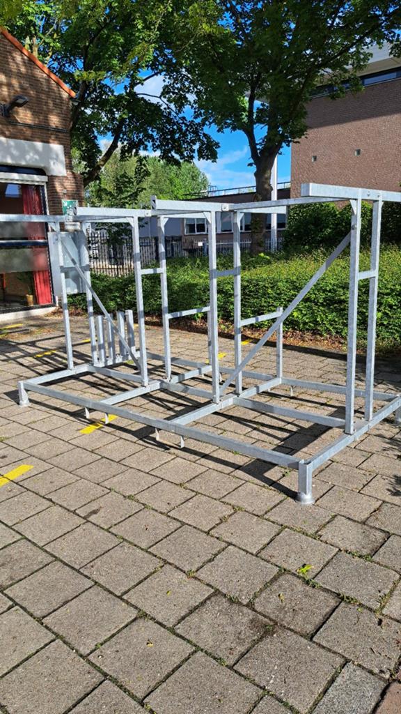 Te koop steiger bok, Doe-het-zelf en Verbouw, Steigers, Asc, Ophalen of Verzenden, Rolsteiger of Kamersteiger, 5 meter of hoger