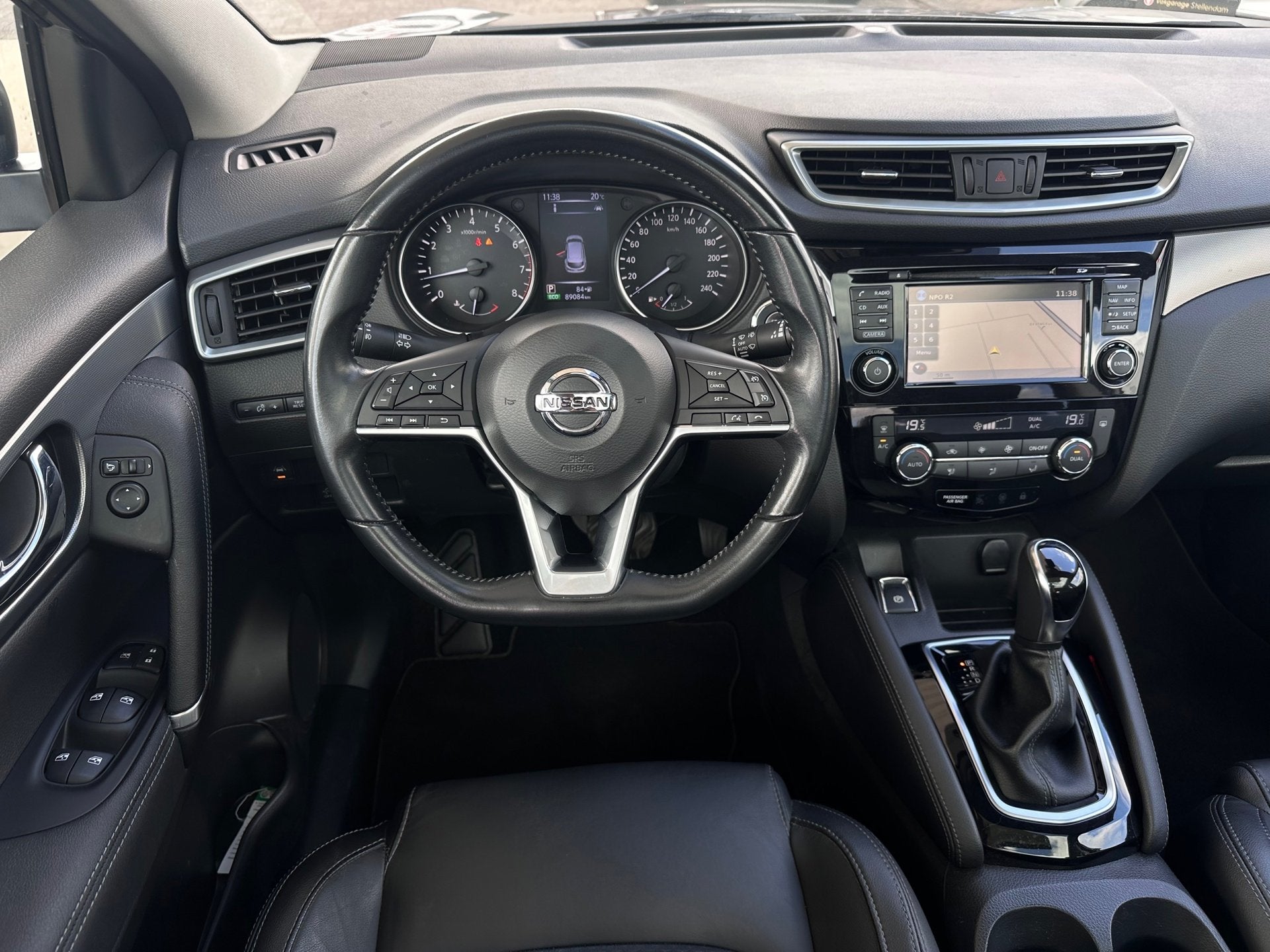 Nissan Qashqai 1.2 Tekna|Panodak|Elektr stoel|Stoelverw|360, Auto's, Gebruikt, 4 cilinders, Bedrijf, Automatische klimaatregeling
