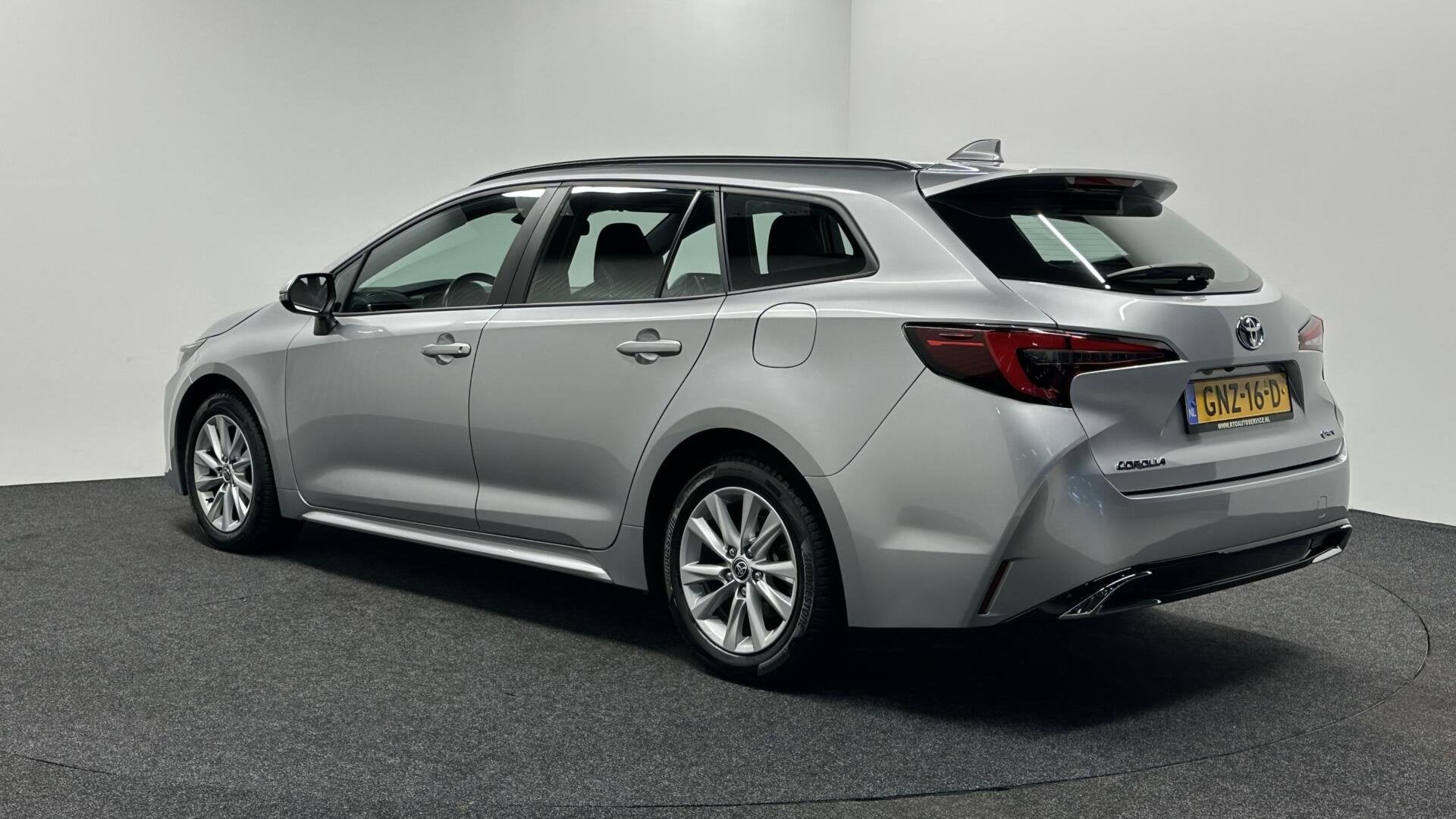 Toyota Corolla Touring Sports Hybrid 140 Active CAMERA CARPL, Auto's, Gebruikt, 4 cilinders, Met garantie (alle), Corolla