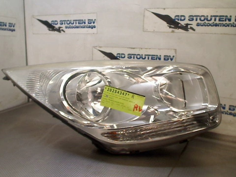 Koplamp Rechts Kia Venga (2010-02/2019-03) 921021P000, Auto-onderdelen, Info@kia.de, Kia Deutschland GmbH, Gebruikt, Theodor-Heuss-Allee 11, Frankfurt am Main 60486, , Duitsland