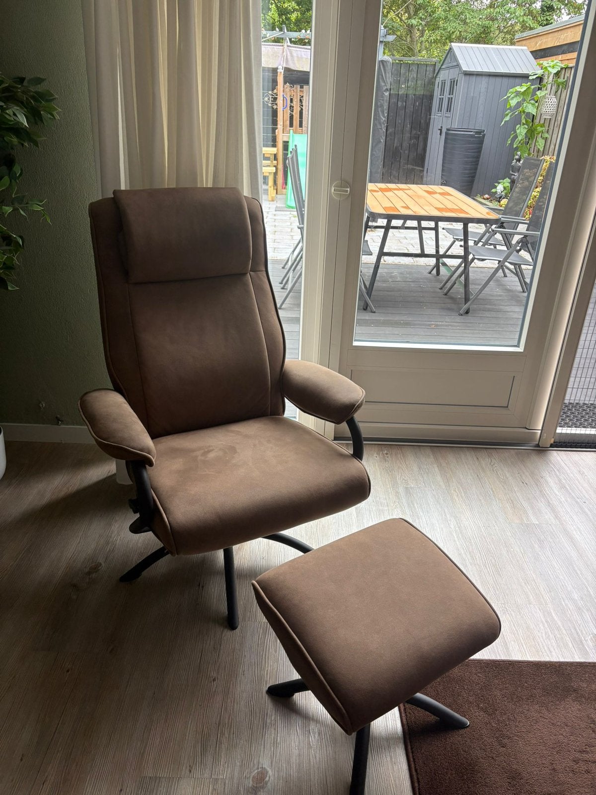 Fauteuil taupe, Huis en Inrichting, Fauteuils, Ophalen, Zo goed als nieuw, 75 tot 100 cm, 50 tot 75 cm