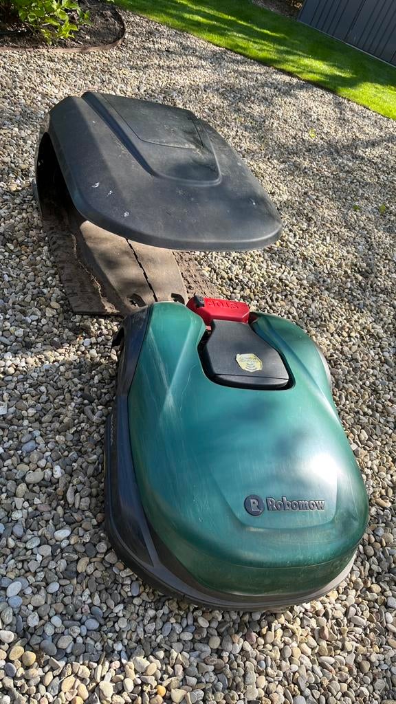 Robomow RK2000, Ophalen, Gebruikt, 20 tot 25 cm, Bestuurbaar via app