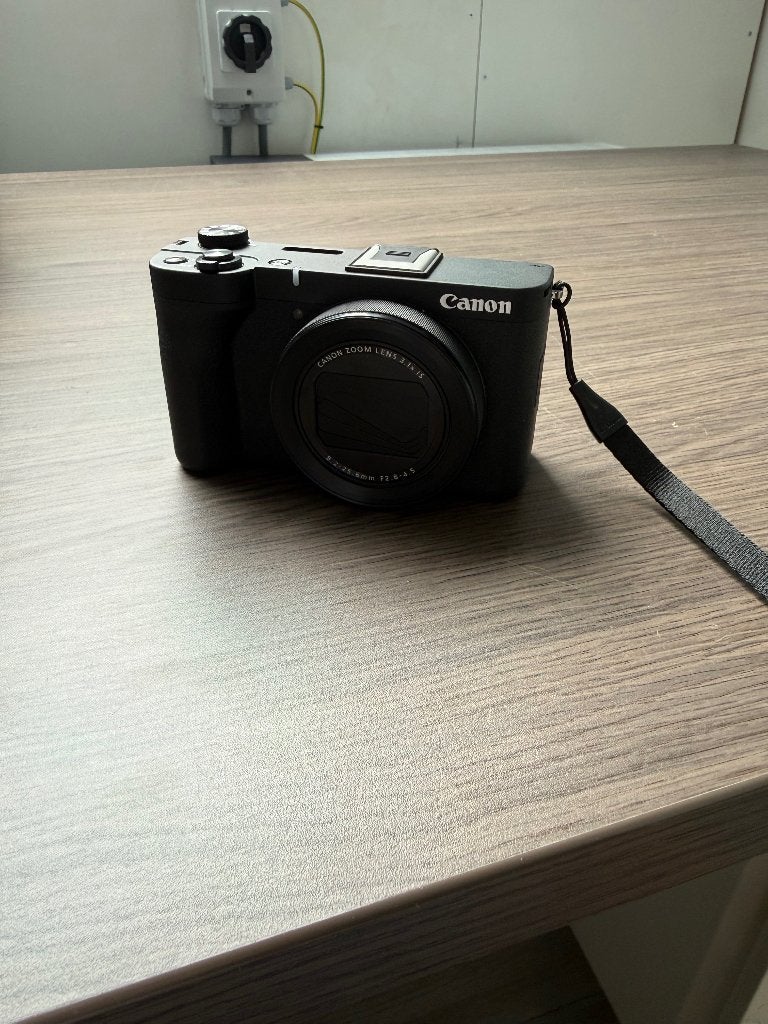 Canon powershot V1, Canon, Touchscreen, Ophalen of Verzenden, Zo goed als nieuw