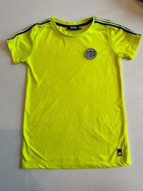 T shirt van Europe Kids , maat 134 / 140 zgn (N821), Kinderen en Baby's, Kinderkleding | Maat 134, Europe Kids, Ophalen of Verzenden