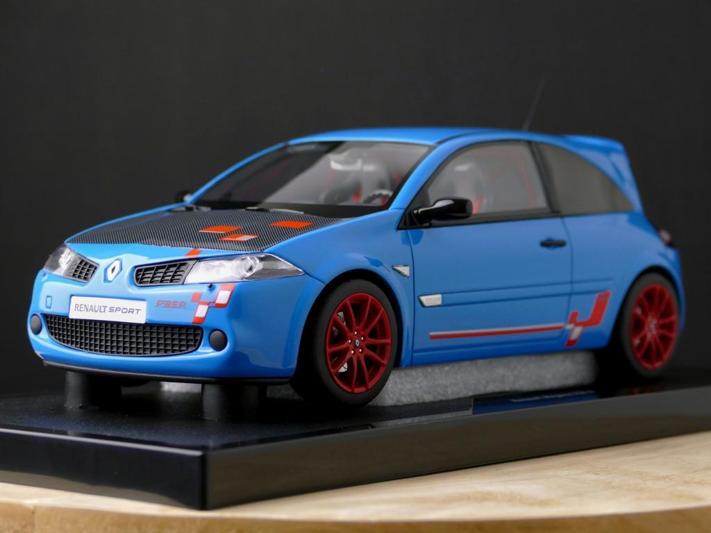 Top deal! Otto Renault Mégane R26 R 999 Pcs. 1:18 OT1230, Hobby en Vrije tijd, Modelauto's | 1:18, Ophalen of Verzenden, Nieuw