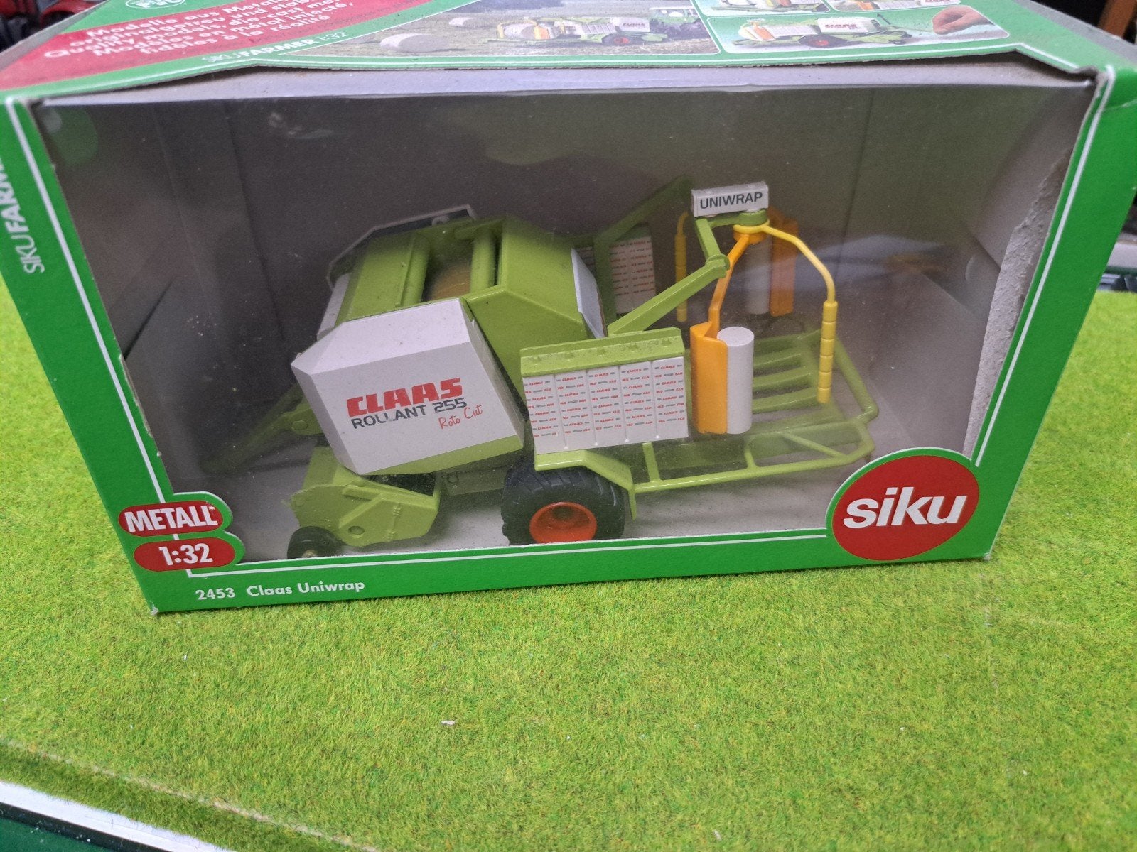 Claas Rollant 255 Roto Cut Uniwrap pers-wikkelaar Siku 2453, Ophalen of Verzenden, Nieuw, Tractor of Landbouw, SIKU