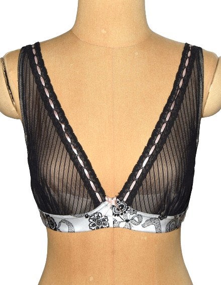 Nieuwe Chantal Thomass bh, gaas stripe, zwart, Mt. 75 C, Chantal Thomass, Verzenden, Zwart, BH