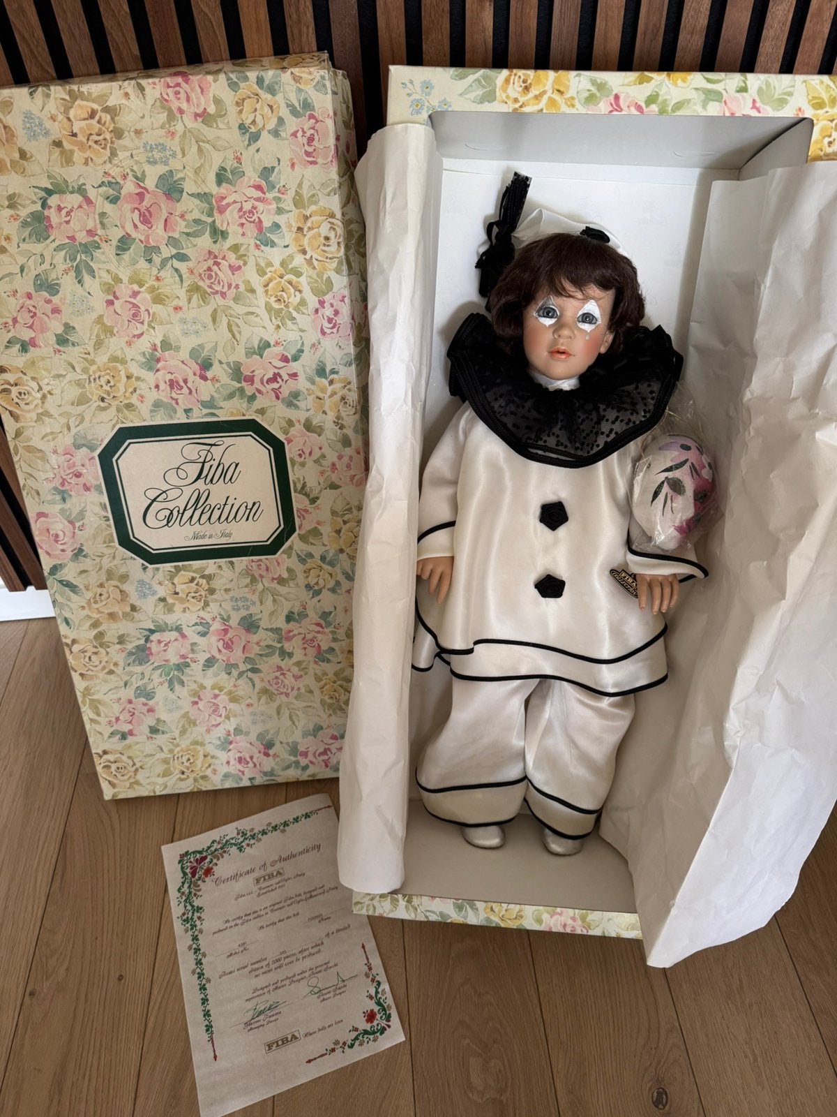 Fiba Collection doll ‘Pierrot’ by Bruno Sacchi, Ophalen of Verzenden, Nieuw, Pop