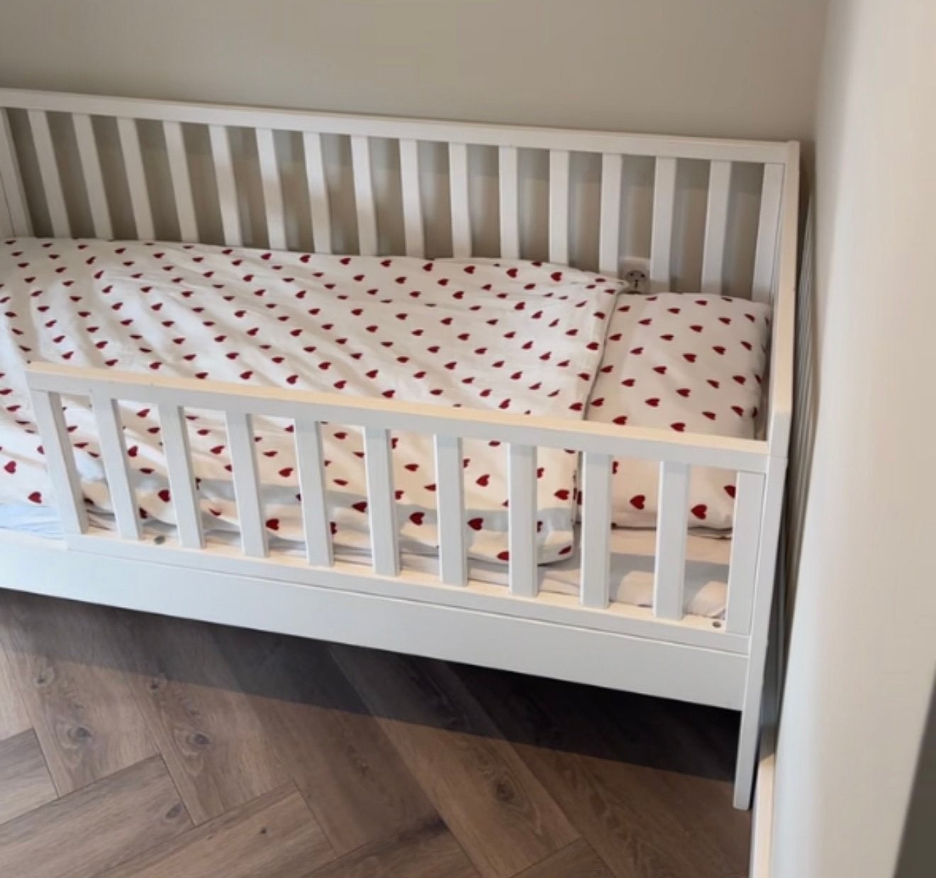Peuterbed petite Amélie, Gebruikt, 70 tot 85 cm, Lattenbodem, 140 tot 160 cm