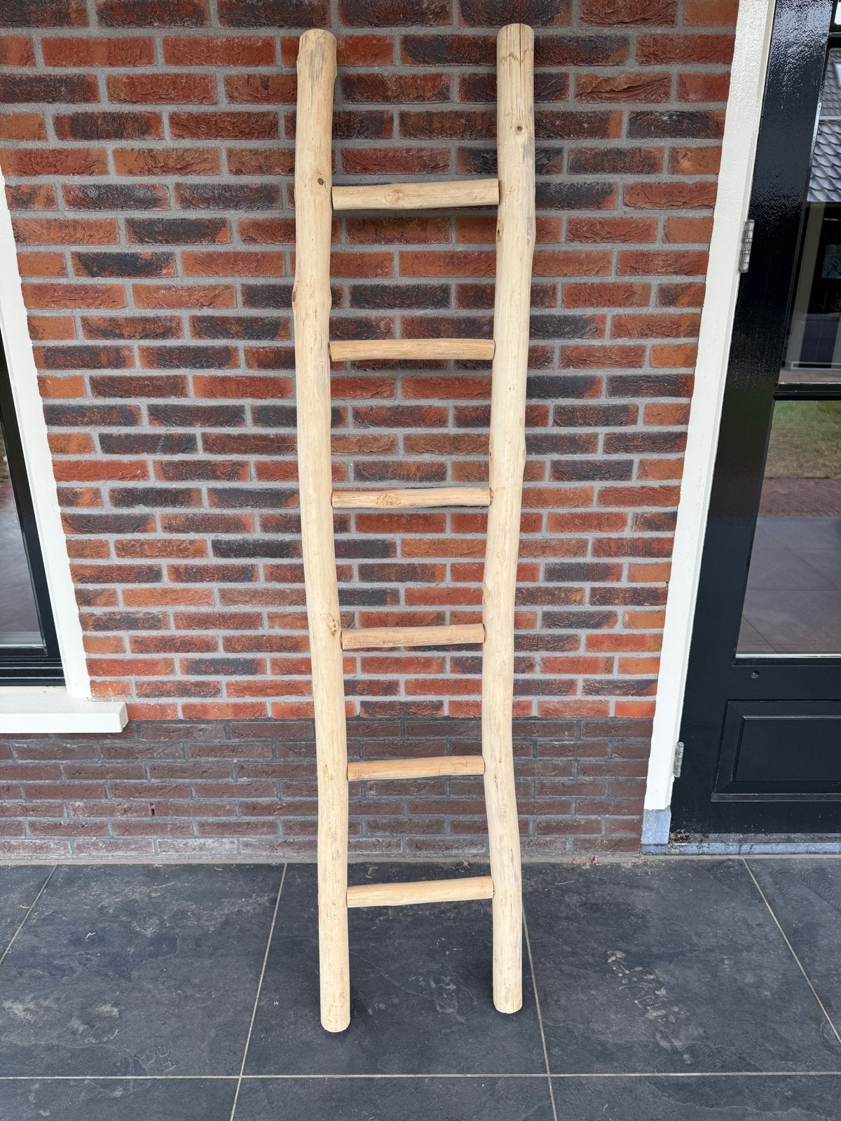 Decoratieve houten siertrap, Ophalen, Zo goed als nieuw, Ladder, Minder dan 2 meter