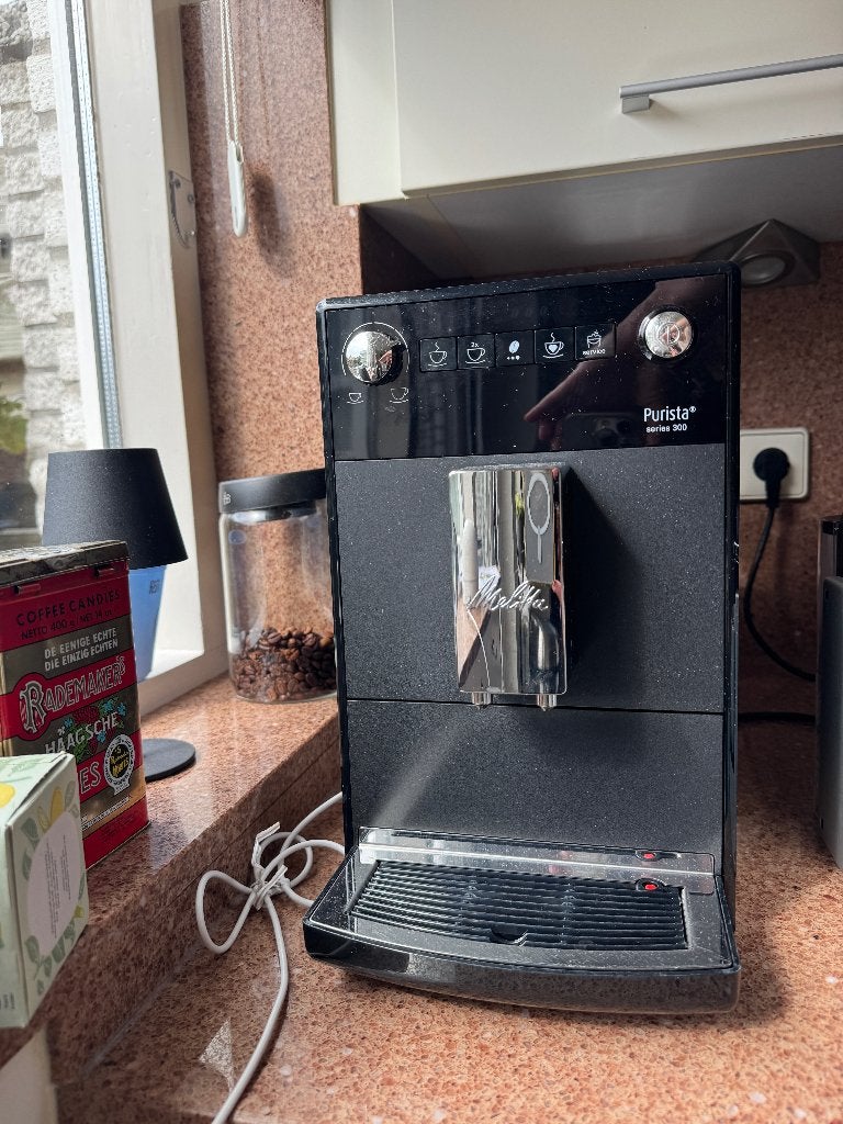 Koffiezet apparaat + anti kalk + waterontharderd, Ophalen, Afneembaar waterreservoir, Gebruikt, Koffiemachine